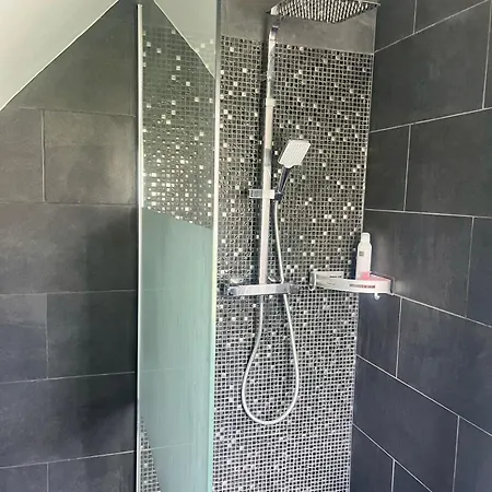 بيت للعطل Maison Dans Le Vexin Seraincourt